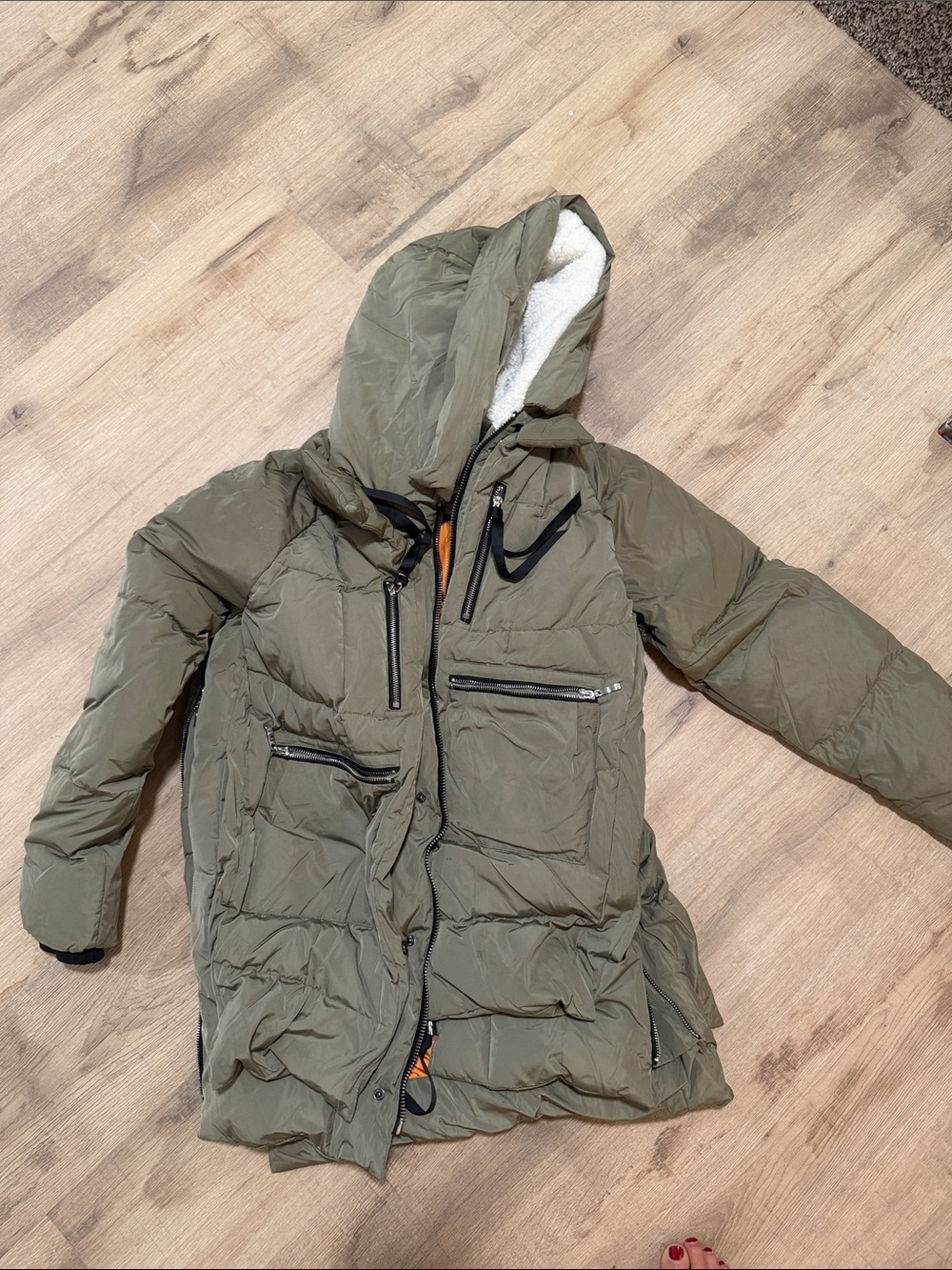 OROLAY Viral Winter Olive Hooded Quilted Puffer Coat